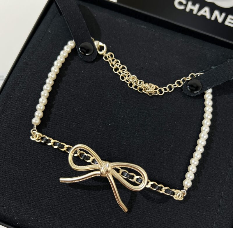 ☑️CHANEL香奈儿双c蝴蝶结珍珠项链 - Image 6