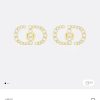 图片来源 ☑️DIOR迪奥CD珍珠耳钉耳环