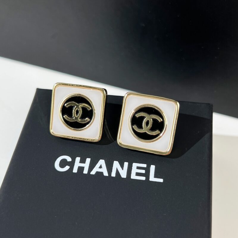 ☑️CHANEL香奈儿双c 方形耳钉耳环 - Image 10