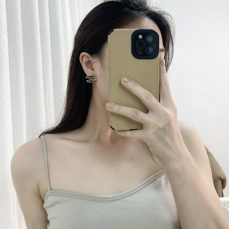 ☑️CHANEL香奈儿双c 珐琅滴油黑白耳钉耳环 - Image 10