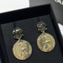 ☑️CHANEL香奈儿双c 金色人像耳钉耳环