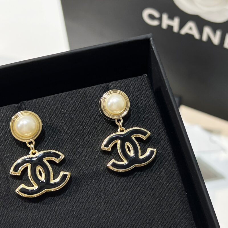 ☑️CHANEL香奈儿双c 珍珠珐琅滴油耳钉耳环 - Image 3
