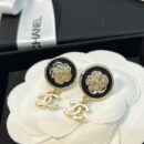 ☑️CHANEL香奈儿双c山茶花耳钉耳环