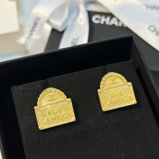 ☑️CHANEL香奈儿双c金色包包👜耳钉耳环
