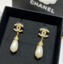 ☑️CHANEL香奈儿双c满钻珍珠耳钉耳环