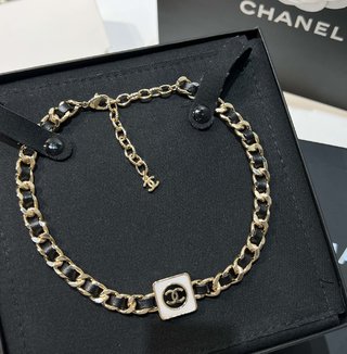 ☑️CHANEL香奈儿双c 方形黑皮绳项链颈链