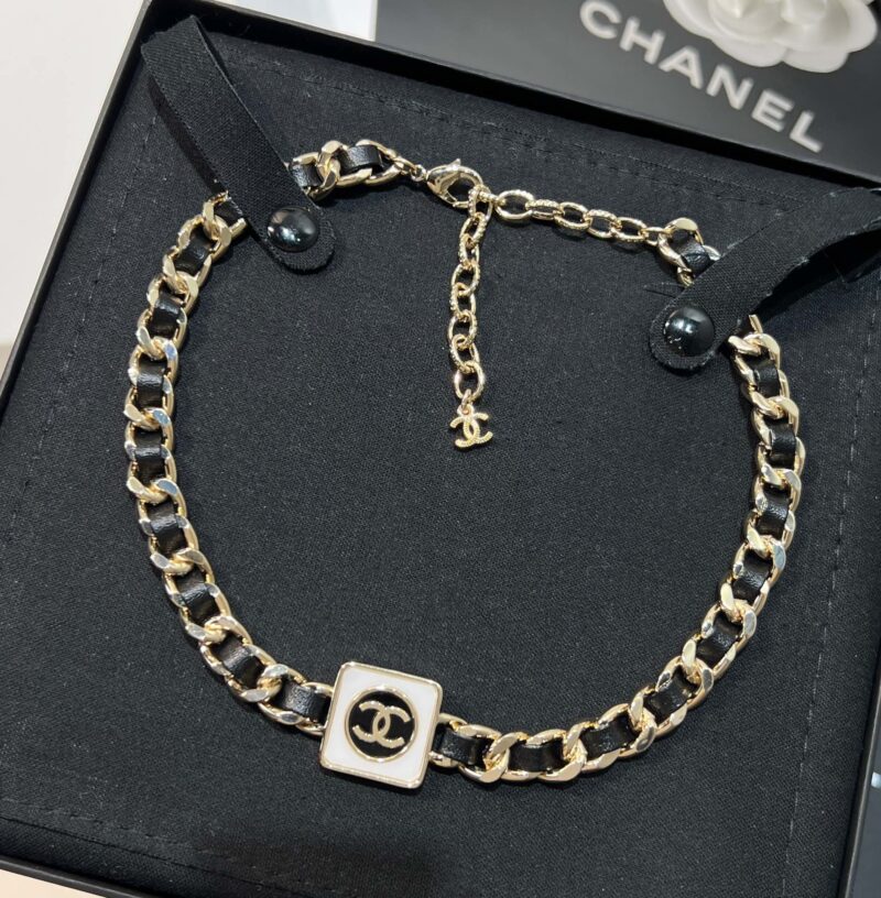 ☑️CHANEL香奈儿双c 方形黑皮绳项链颈链 - Image 4