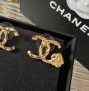 ☑️CHANEL香奈儿金色双c山茶花耳钉耳环