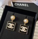 ☑️CHANEL香奈儿双c珍珠珐琅滴油耳钉耳环