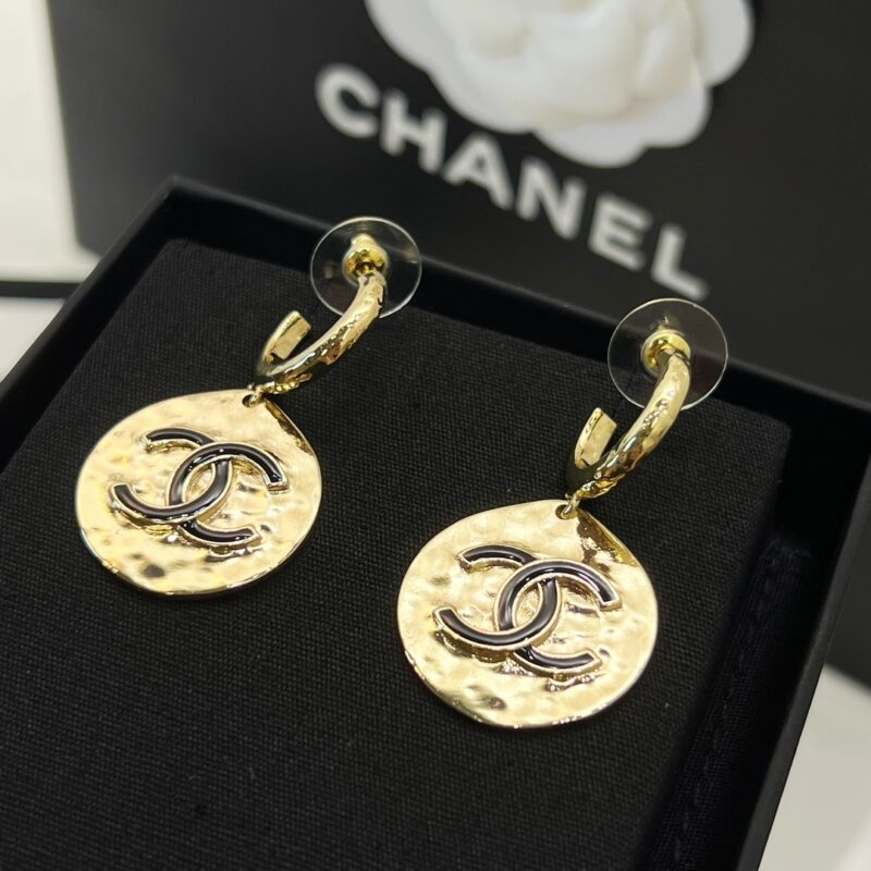 ☑️CHANEL香奈儿双c圆形耳钉耳环 - Image 4