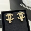 ☑️CHANEL香奈儿双c单钻耳钉耳环