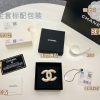 ☑️CHANEL香奈儿双c亚克力胸针