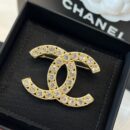 ☑️CHANEL香奈儿双c 金色满钻胸针