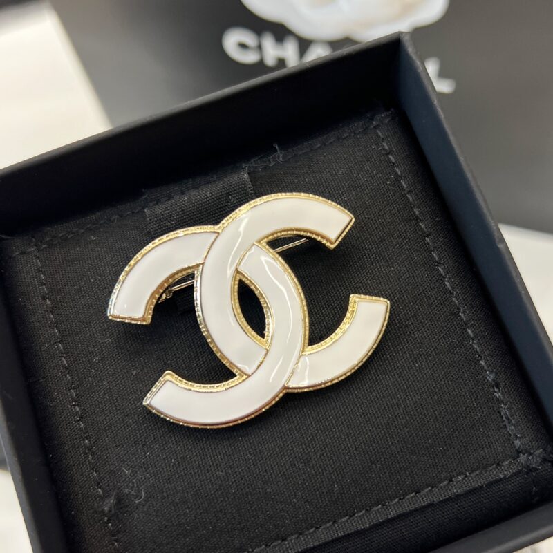 ☑️CHANEL香奈儿双c 珐琅滴油黑白胸针 - Image 6