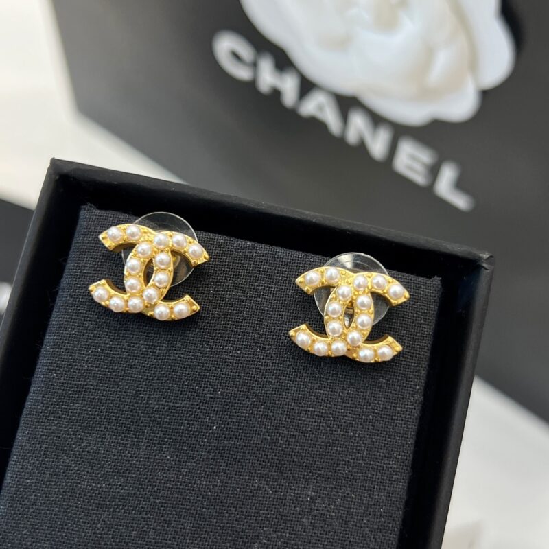 ☑️CHANEL香奈儿双c 珍珠耳钉耳环 - Image 4