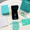 TIFFANY& CO.蒂芙尼Fleur de Lis 白贝钥匙吊坠项链