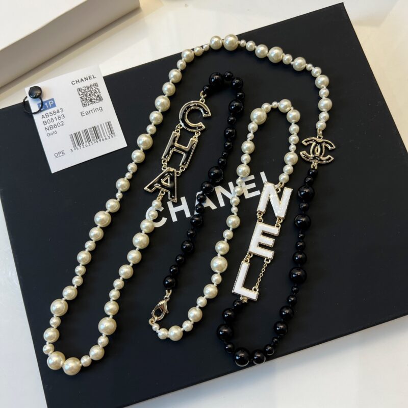 ☑️CHANEL香奈儿珐琅滴油字母项链毛衣链 - Image 10
