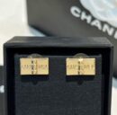 ☑️CHANEL香奈儿方形金色耳钉耳环