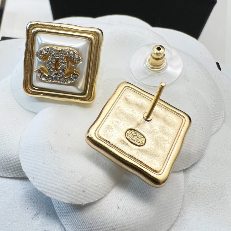 ☑️CHANEL香奈儿双c方形耳钉耳环 - Image 10