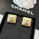 ☑️CHANEL香奈儿双c方形耳钉耳环