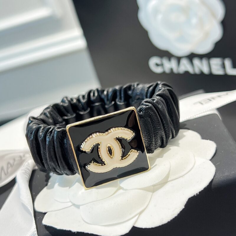 ☑️CHANEL香奈儿双c滴油方形小羊皮发绳 手绳 - Image 6