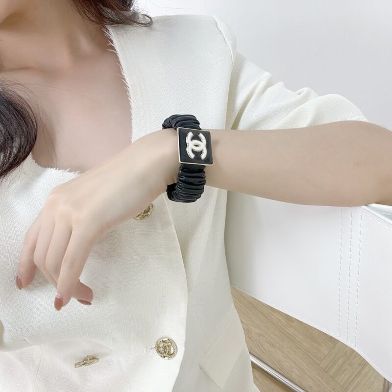 ☑️CHANEL香奈儿双c滴油方形小羊皮发绳 手绳 - Image 10