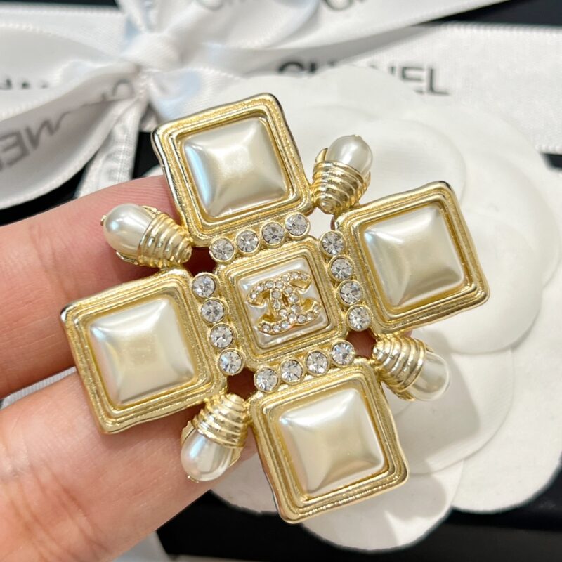 ☑️CHANEL香奈儿双c方形珍珠胸针 - Image 7