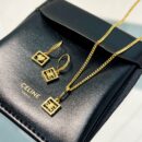 Celine赛琳金色凯旋门桃心耳钉项链
