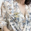 ☑️CHANEL香奈儿金色双c胸针