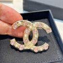 ☑️CHANEL香奈儿金色双c粉桃心胸针