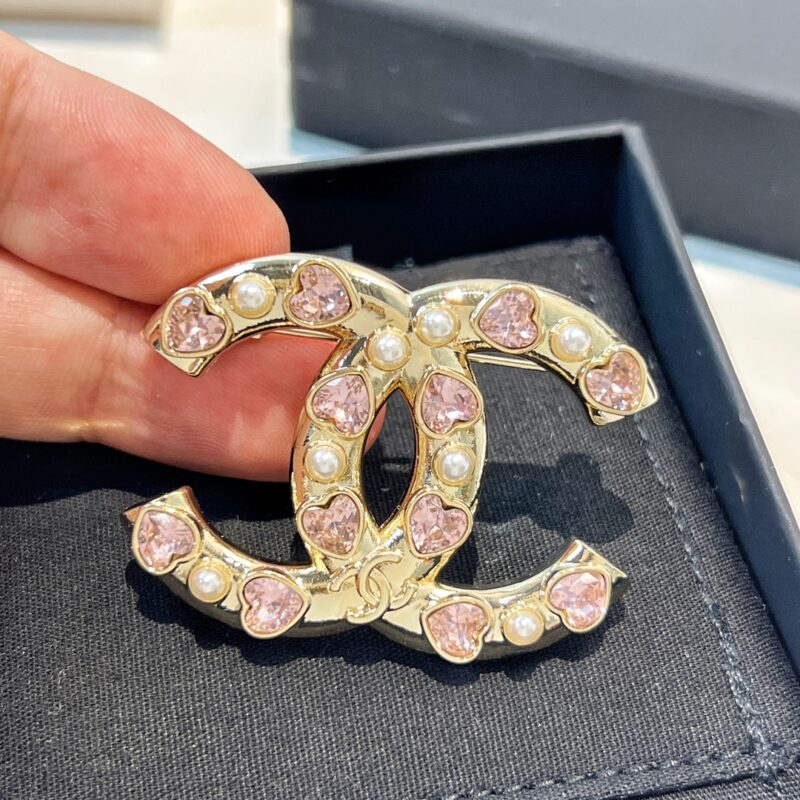☑️CHANEL香奈儿金色双c粉桃心胸针 - Image 7