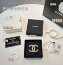 ☑️CHANEL香奈儿金色双c粉桃心胸针