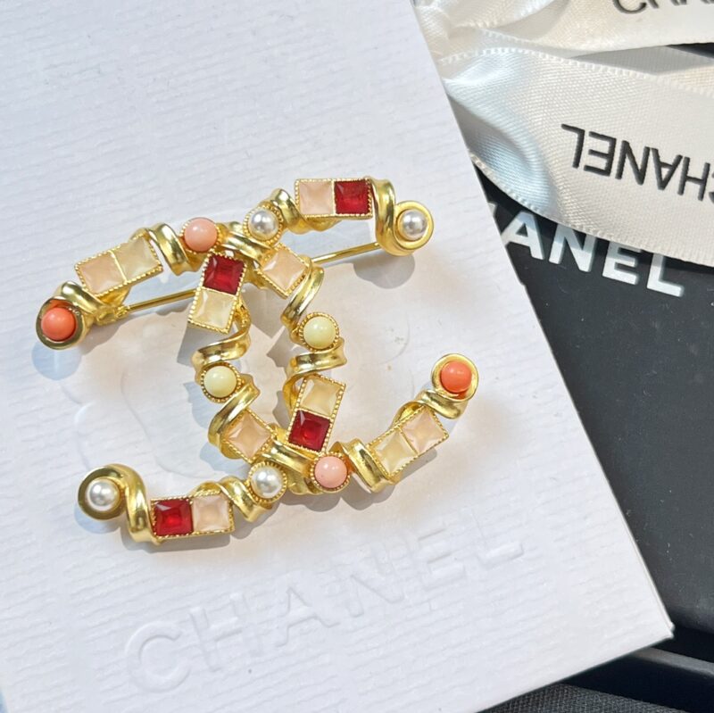 ☑️CHANEL香奈儿双c方钻粉珍珠胸针 - Image 11