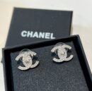 ☑️CHANEL香奈儿c1双c满钻耳钉耳环