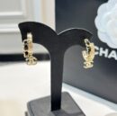 ☑️CHANEL香奈儿c2双c黑皮绳字母耳钉耳环