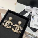 ☑️CHANEL香奈儿c2双c黑皮绳珍珠耳钉耳环