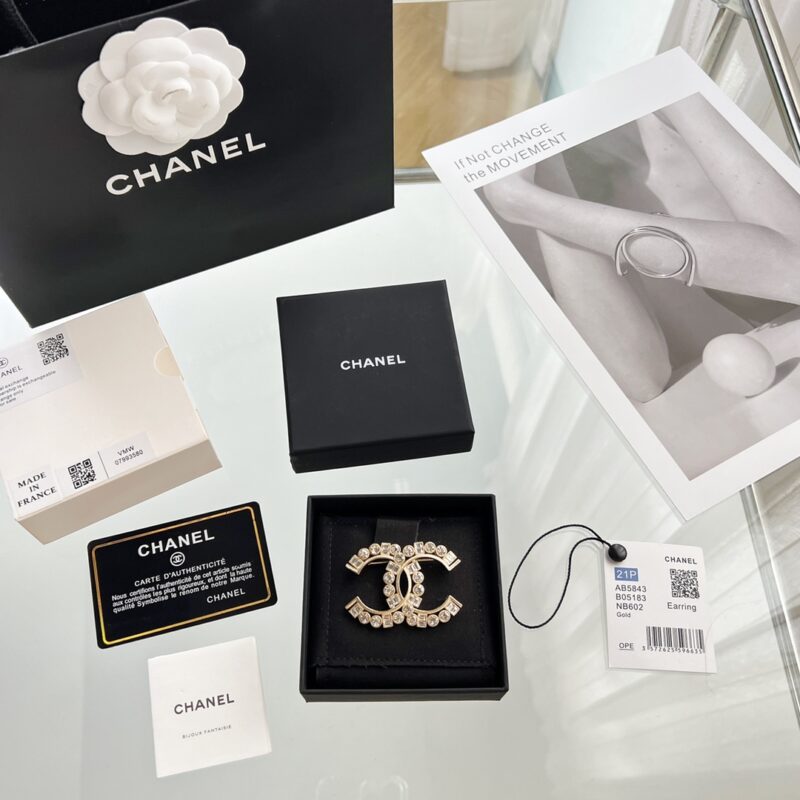 ☑️CHANEL香奈儿双c满钻方钻胸针 - Image 3