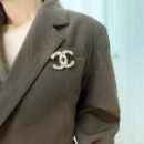 ☑️CHANEL香奈儿双c满钻方钻胸针