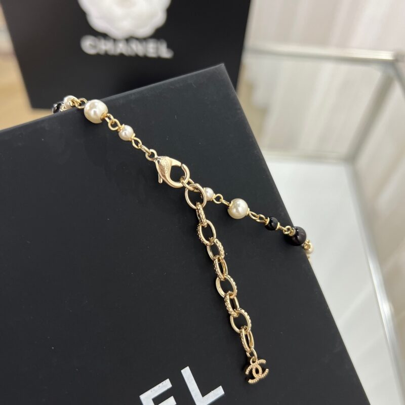 ☑️CHANEL香奈儿珍珠双c黑钻毛衣链项链 - Image 9