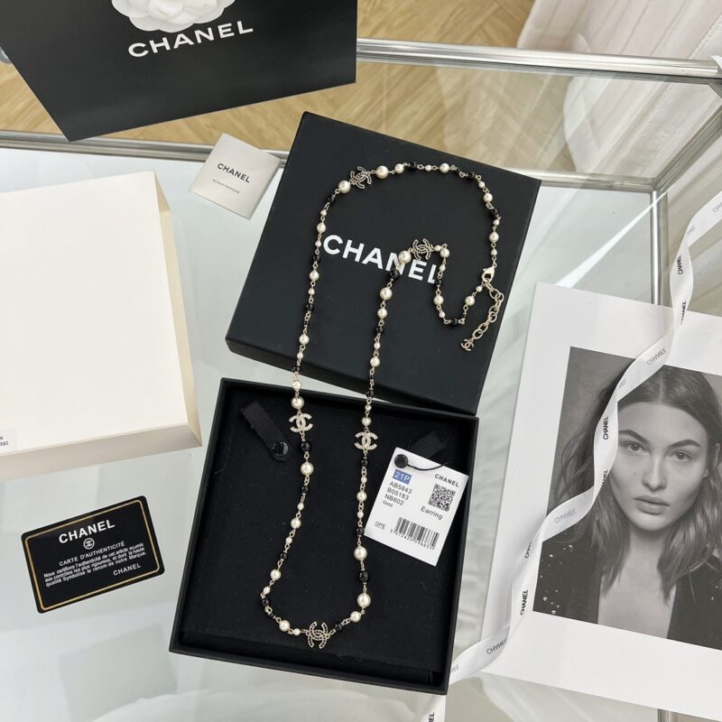 ☑️CHANEL香奈儿珍珠双c黑钻毛衣链项链 - Image 3