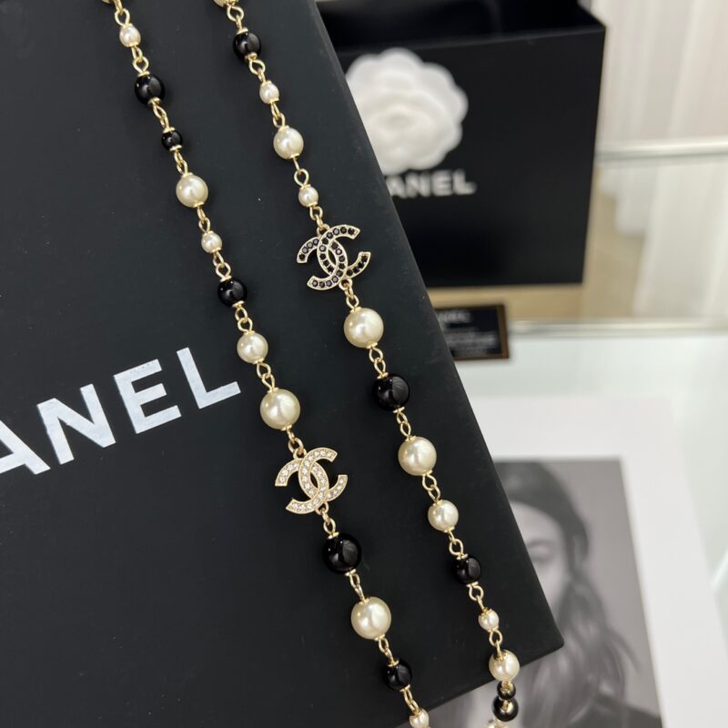 ☑️CHANEL香奈儿珍珠双c黑钻毛衣链项链 - Image 8