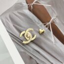 ☑️CHANEL香奈儿金色双c胸针