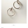 ☑️CHANEL香奈儿C2金色双c圆形耳钉耳环