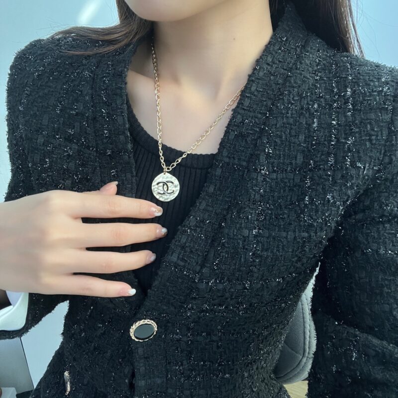 ☑️CHANEL香奈儿双c 圆牌项链颈链 - Image 5