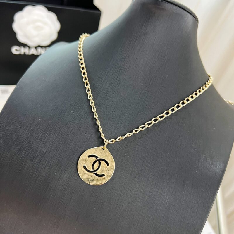☑️CHANEL香奈儿双c 圆牌项链颈链 - Image 9