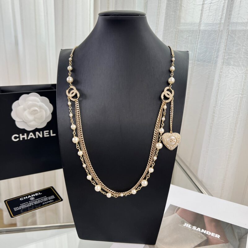 ☑️CHANEL香奈儿双c桃心黑白钻毛衣链项链 - Image 9