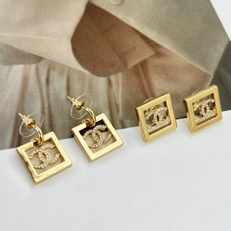 ☑️CHANEL香奈儿双c 方形耳钉耳环 - Image 11