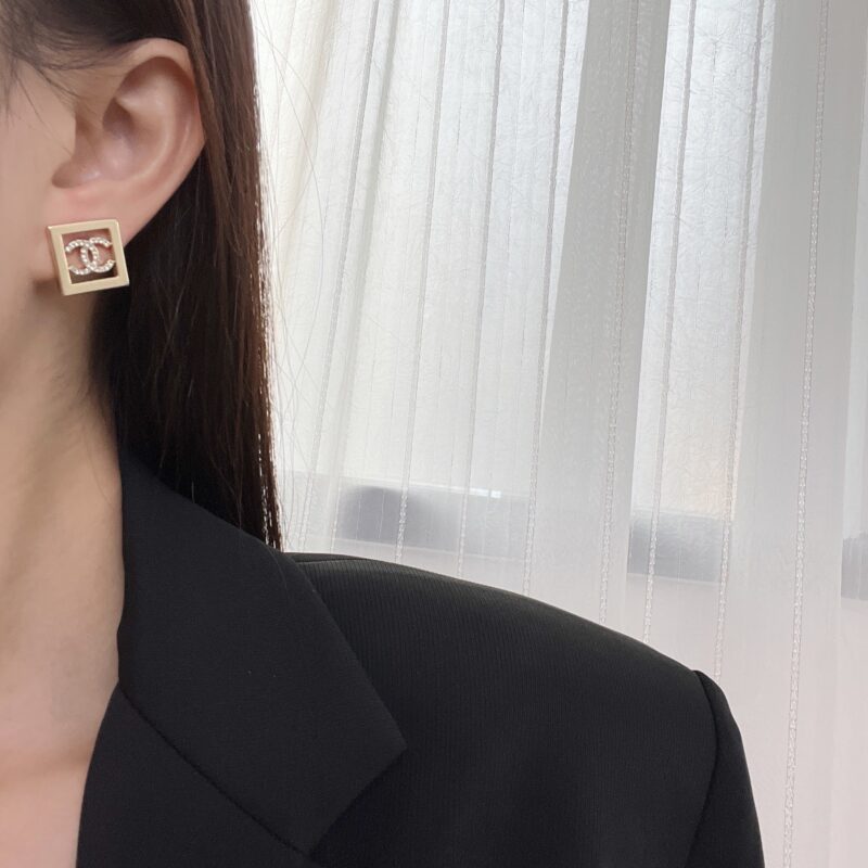 ☑️CHANEL香奈儿双c 方形耳钉耳环 - Image 10