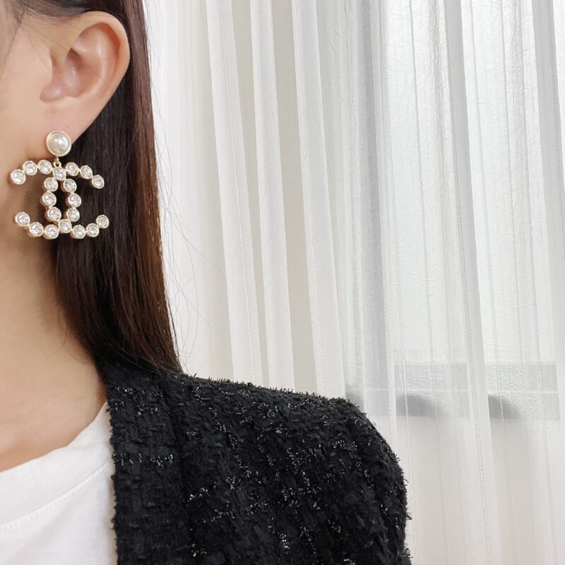 ☑️CHANEL香奈儿c2双c满钻耳钉耳环 - Image 7