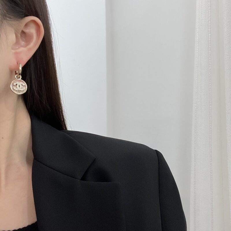 ☑️CHANEL香奈儿c2双c圆形满钻耳钉耳环 - Image 9